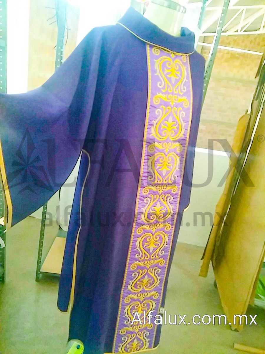 21 CORINTIOS Morado Central Lila 232 CAPA Pluvial